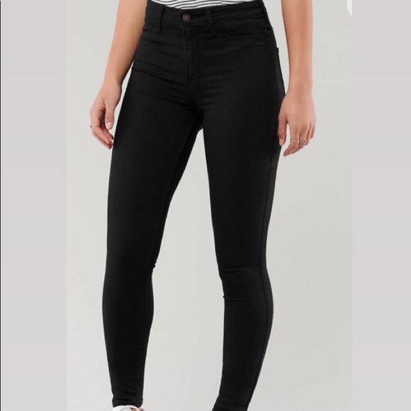 Hollister Black Jeans - Picture 2 of 3